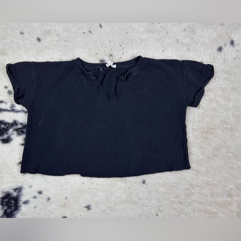 Gilded Intent Black Waffle Knit Cuffed Short Sleeve Raw Hem Crop Top Size XS